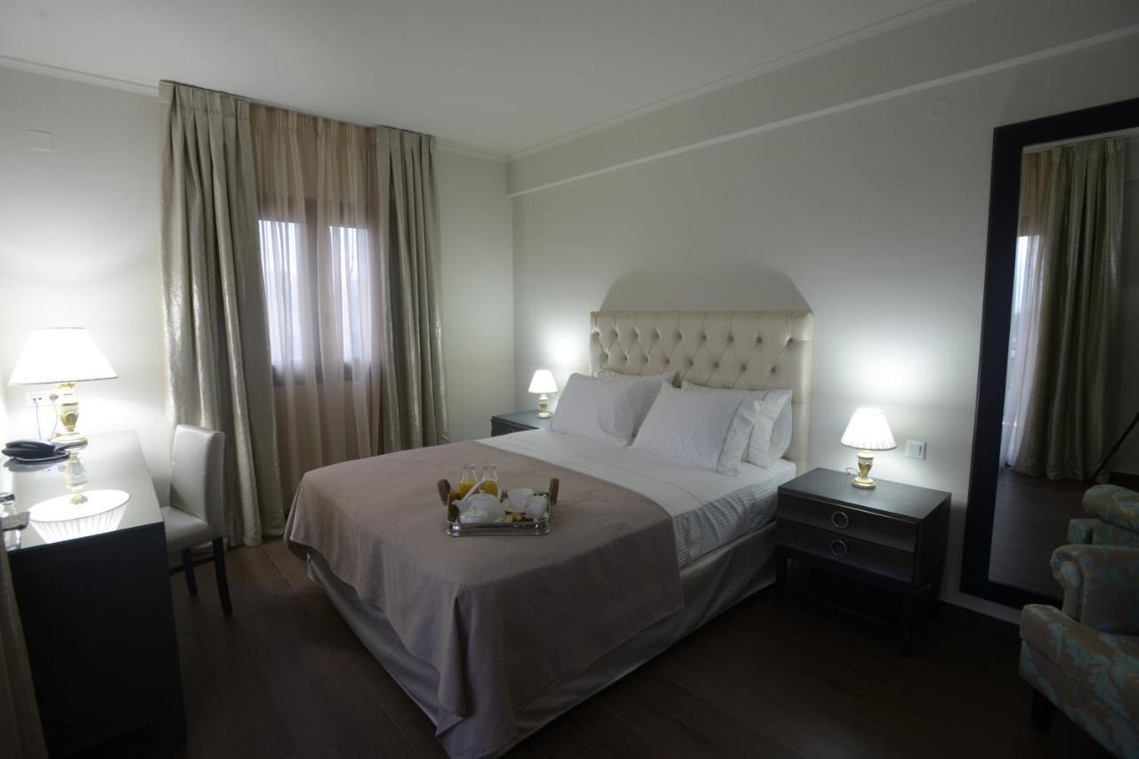 Theasis Hotel 파라미티아 외부 사진